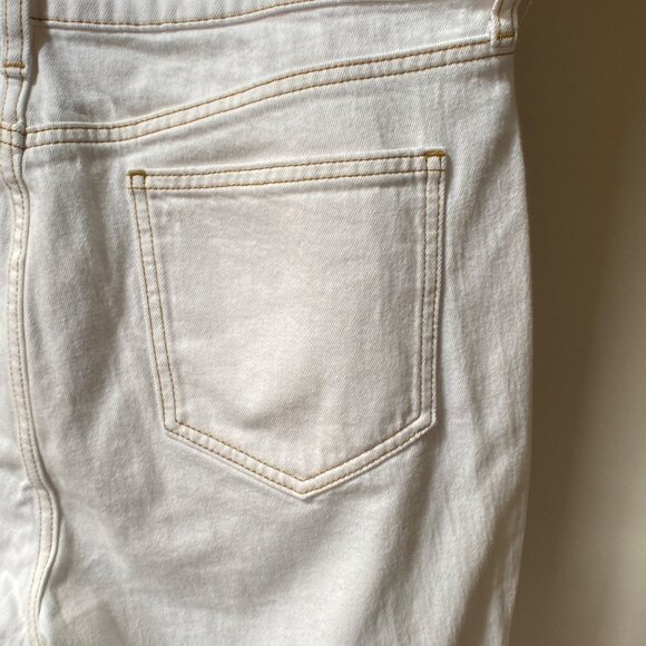 Elizabeth & James High Rise Vintage Straight Jeans in Cream White , Size 14/32 - Picture 6 of 8